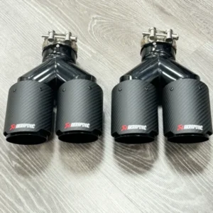 Ändrör Akrapovic Utblås kolfiber Svarta 2,5 Tum