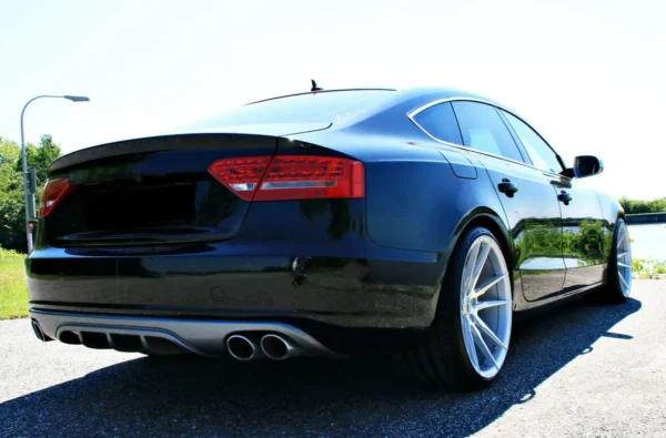 Audi A5 Diffuser 07-11 Sportback (Välj en produktvariant: Lackerad Blanksvart)