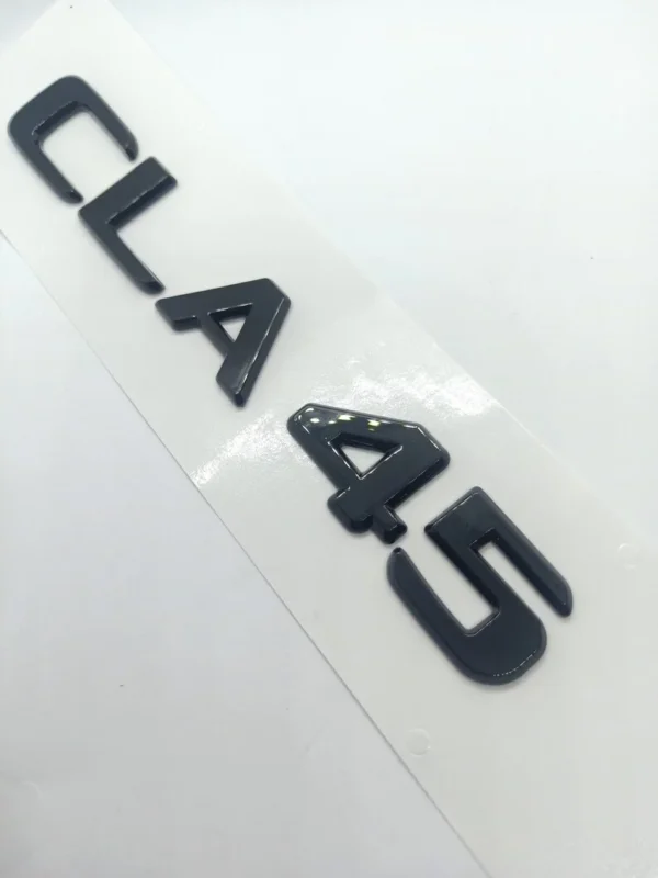 Mercedes-Benz CLA45 Emblem Svart Cla 45 modellbeteckning