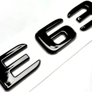 Mercedes-Benz E63 emblem Svart / Krom (Välj Färg: Svart)