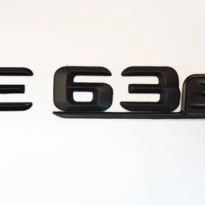 Mercedes Benz E63s emblem E63 S Motorkod (Välj Färg: Mattsvart)