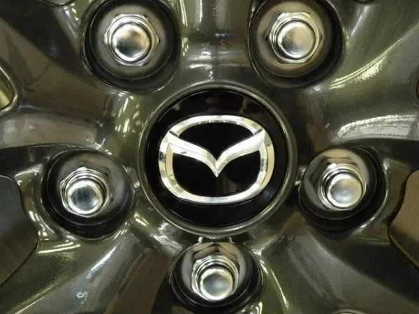 Mazda logo centrum kåpor / hjulnav kåpor 57mm (Välj en produktvariant: Svart)
