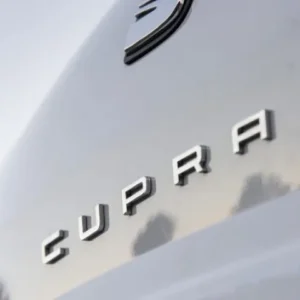 Cupra emblem baklucka olika färger (Välj Färg: Krom)
